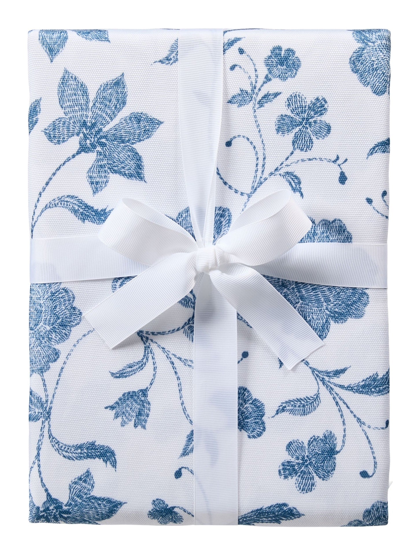 Spill Resistant Floral Print Table Cloth, Blue/White, 60-in x 104-in M6H9 - product image 1