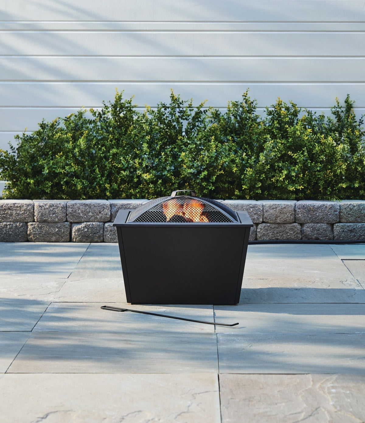 Lyall Square Outdoor Wood Firepit, 20-in, Black O6G2 - product image 6