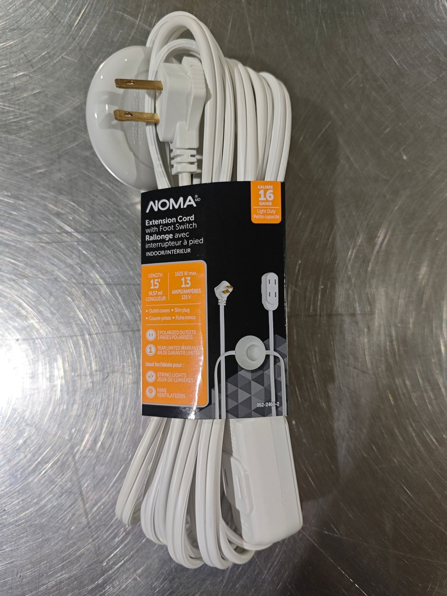 14-ft 7-in 16/2 Indoor Extension Cord, ON/OFF Foot Switch, White P7Z8 - product image 2